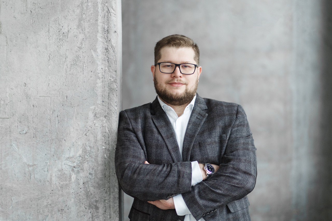 Александр Гуторов